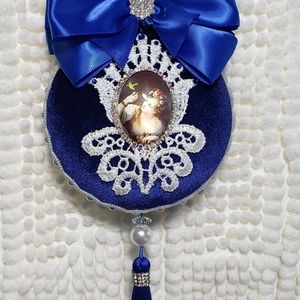 Victorian Exclusive Christmas Ornaments